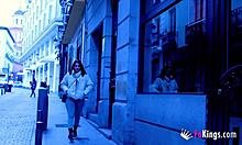 Rosies Španělské dobrodružství: Mladá brunetka hledá starší španělské muže pro sexuální setkání