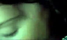 Υπέροχο προφορικό βίντεο με έφηβη βιξή που δουλεύει το υπέροχο στόμα της