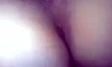 Самотна дама се мастурбира в домашно направен порно клип