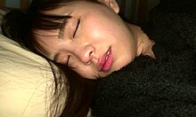 Japanische Amateur-Mädchen werden in diesem hausgemachten Video brutal behandelt